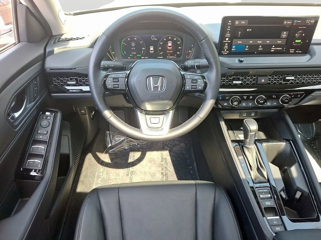 Used 2025 Honda Accord Touring image 12