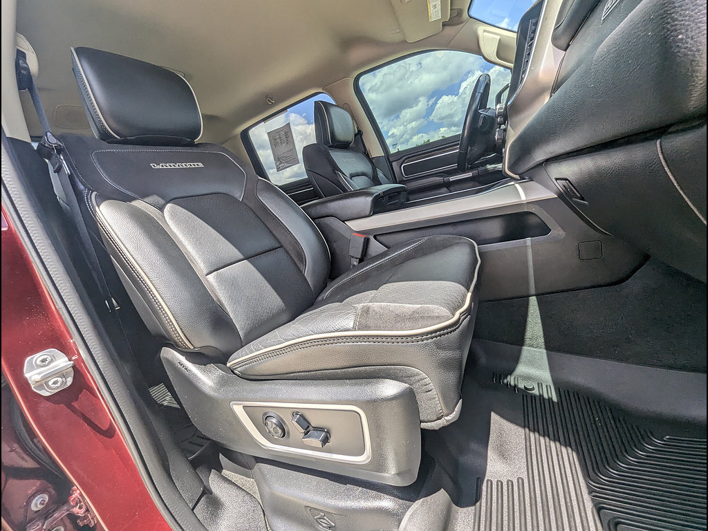 Used 2020 RAM 1500 Laramie AWD/4WD image 22