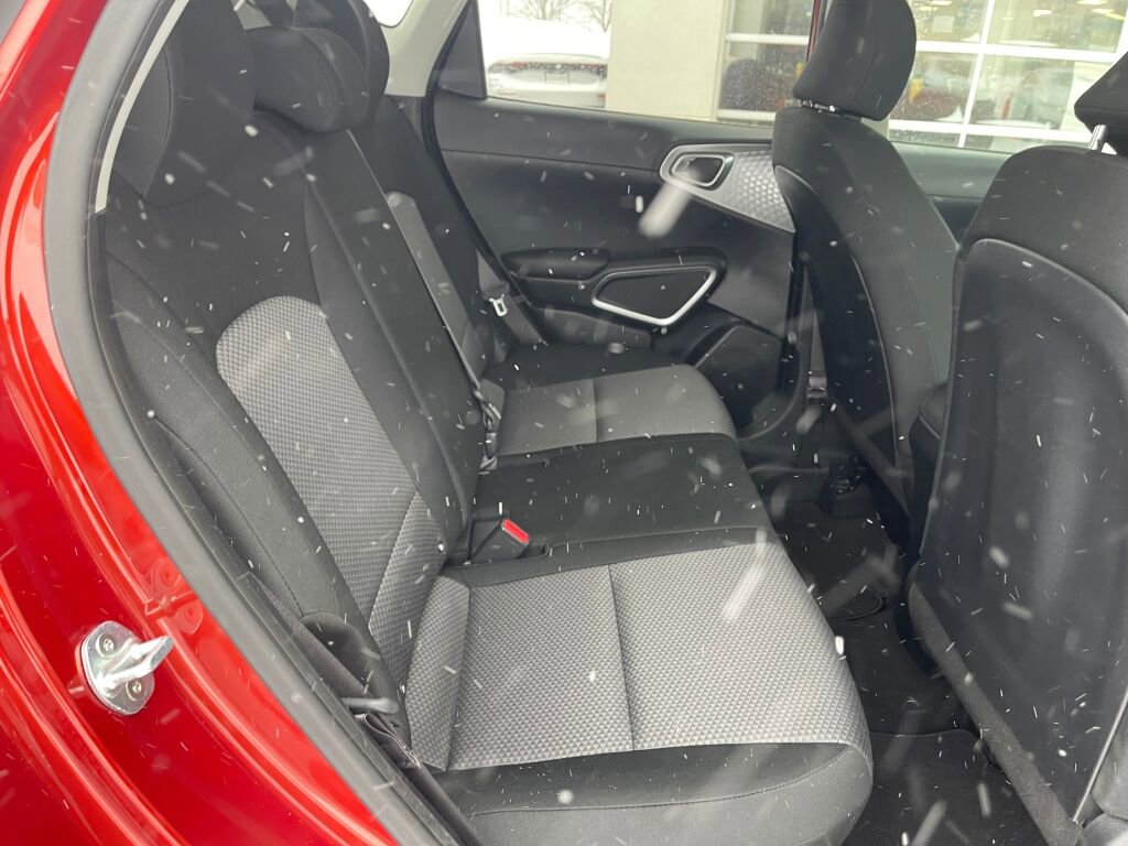 Used 2021 Kia Soul LX image 19