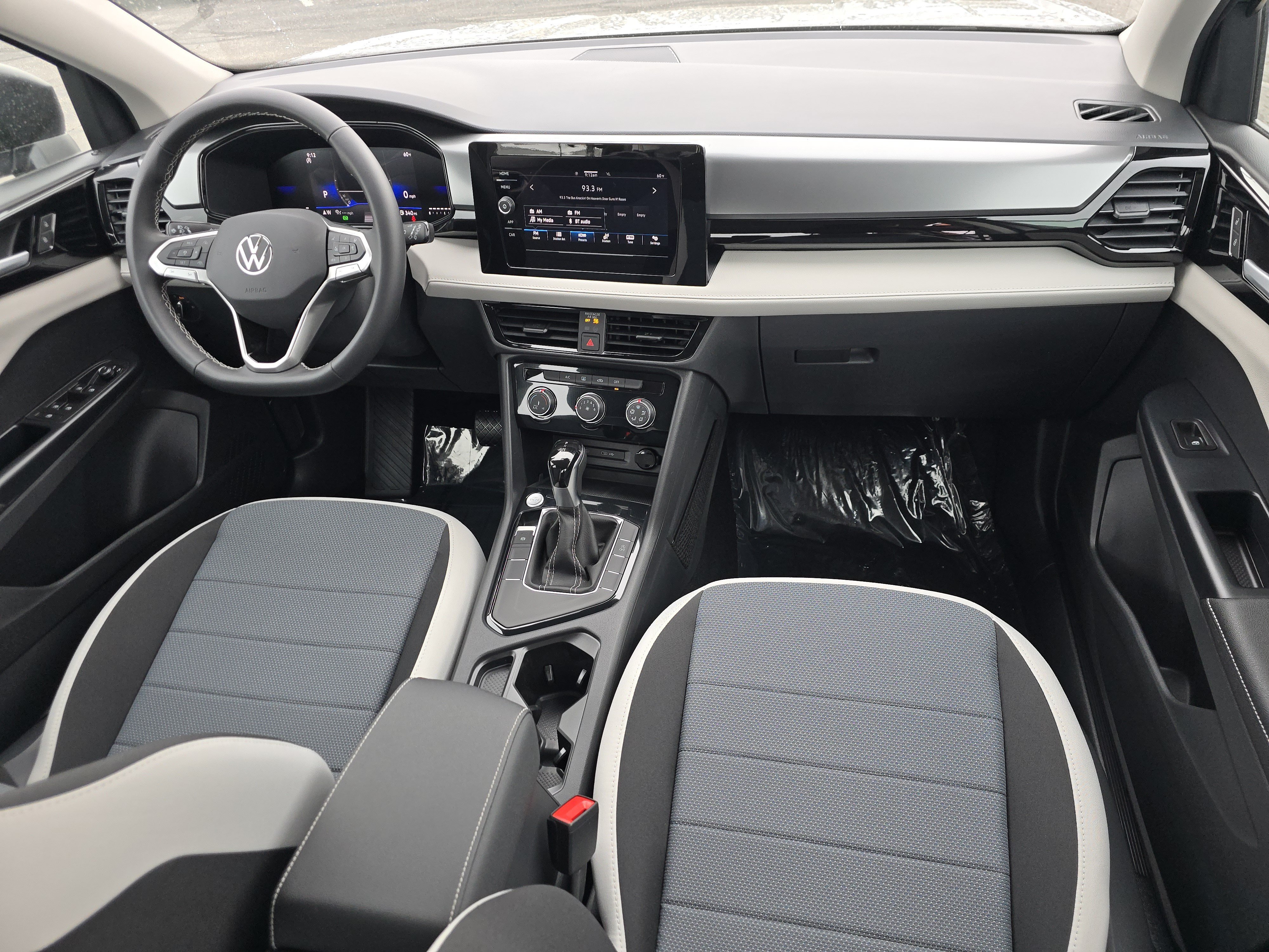 New 2026 Volkswagen Taos S FWD image 15