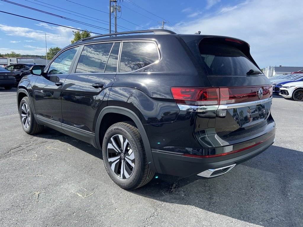 New 2026 Volkswagen Atlas SE image 6