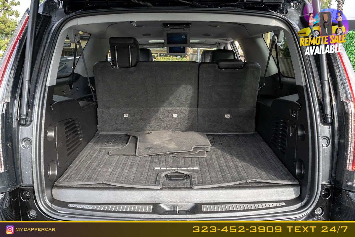 Used 2019 Cadillac Escalade ESV Luxury image 22