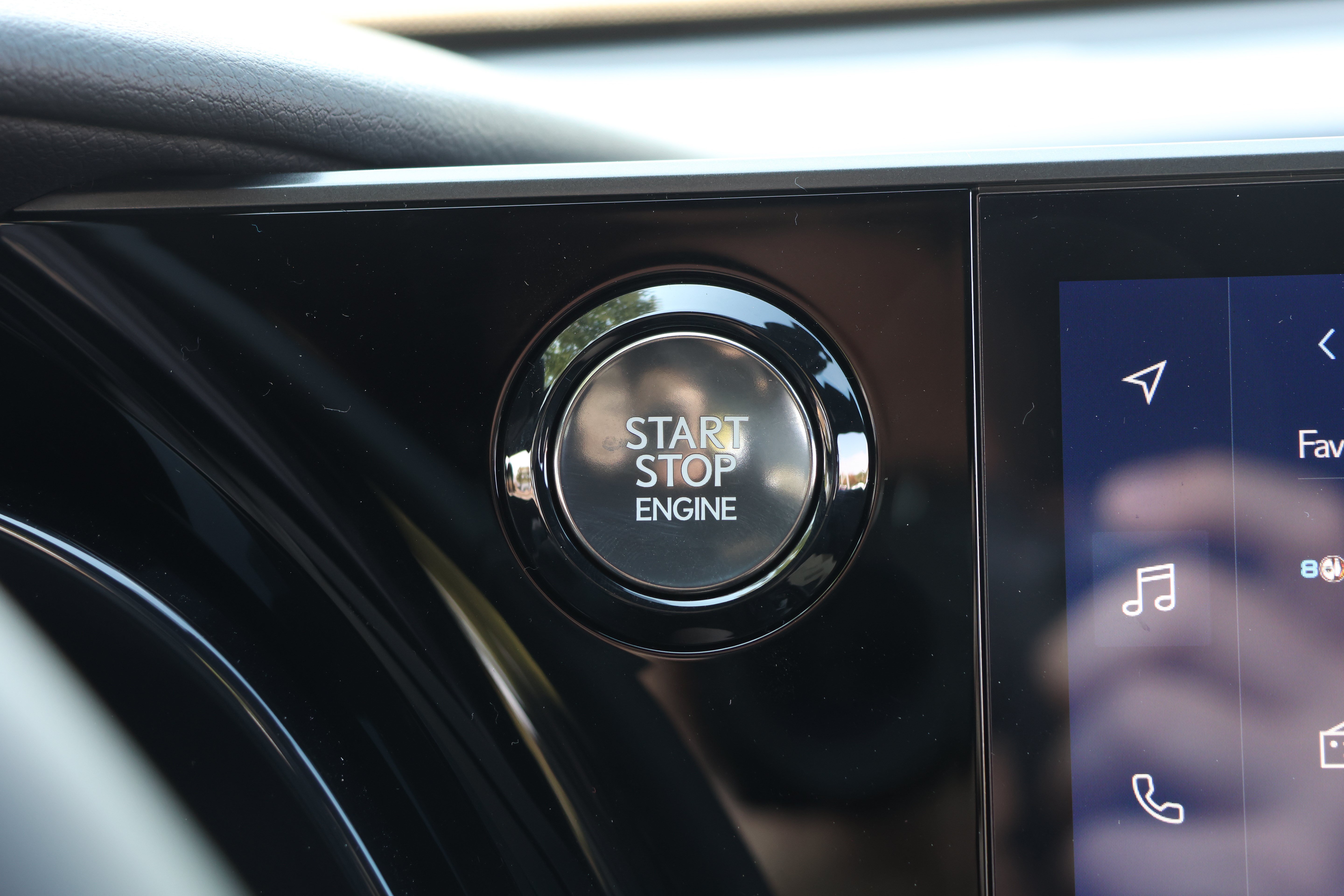 Used 2026 Lexus TX 350 AWD w/ Technology Package image 17
