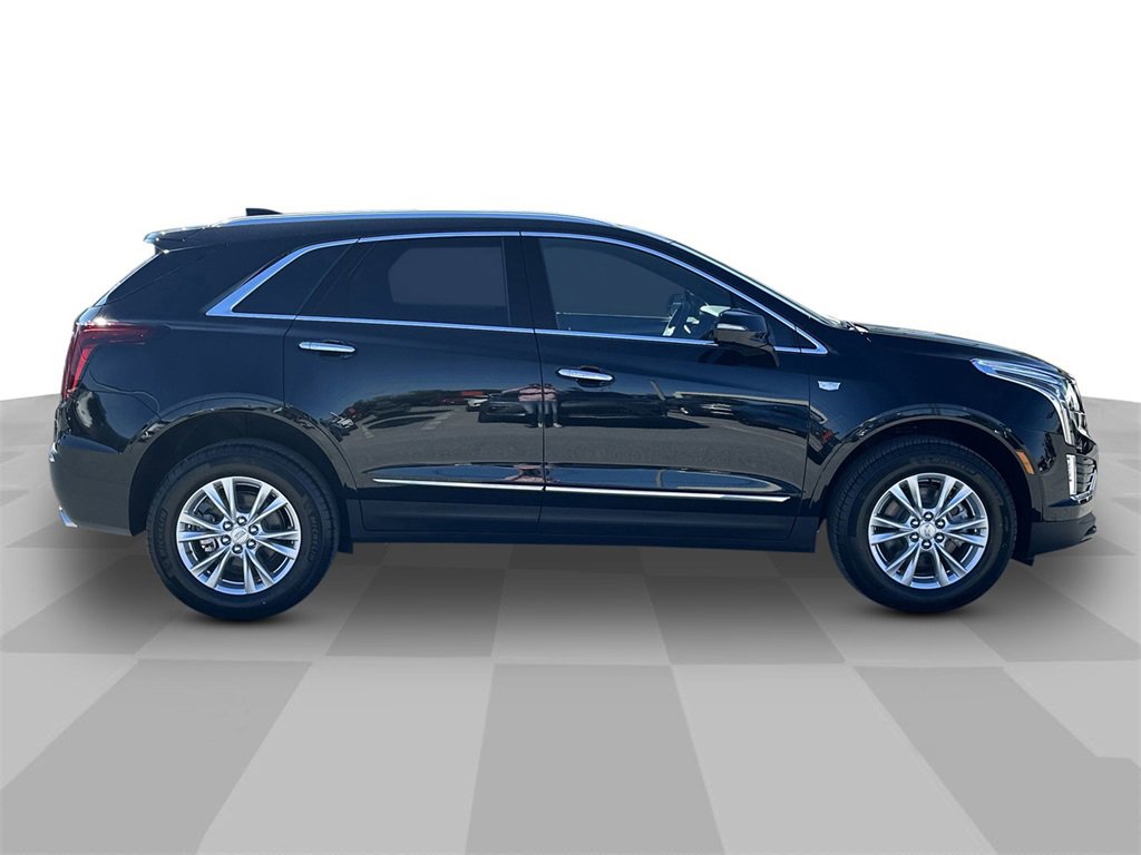 New 2026 Cadillac XT5 Luxury image 9