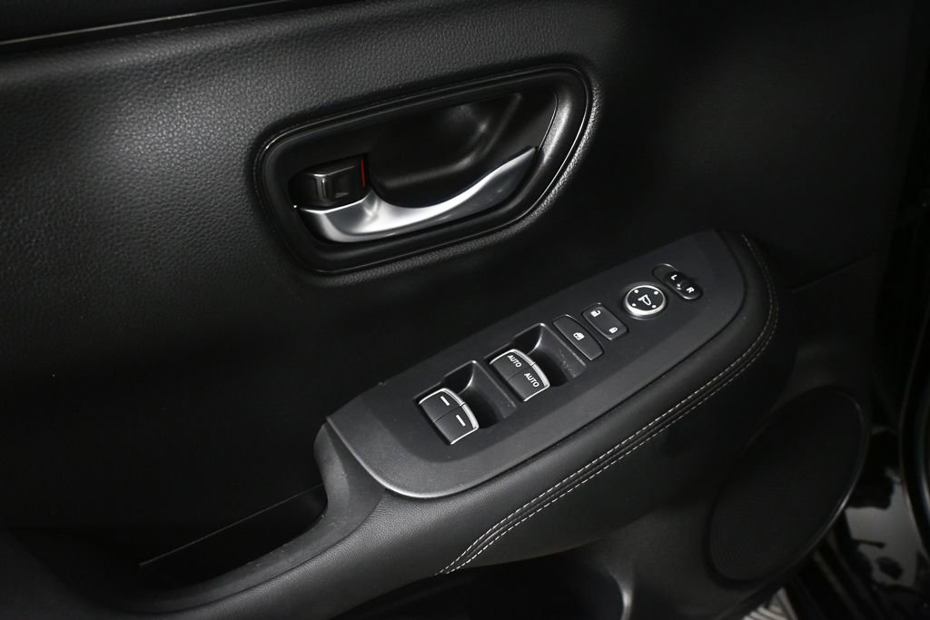 Used 2024 Honda HR-V EX-L image 8