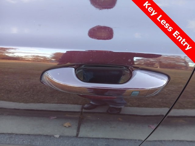 Used 2022 Kia Telluride EX w/ EX Premium Package image 15