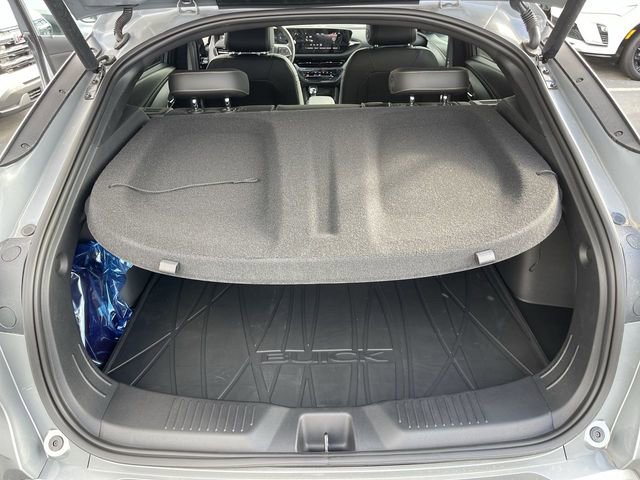 New 2025 Buick Envista Avenir image 23