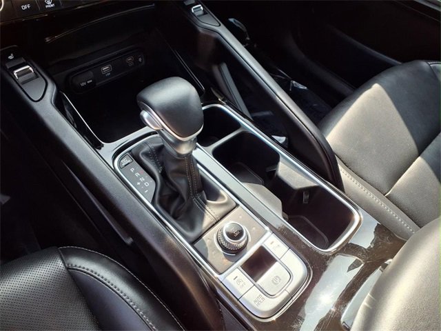 Used 2025 Kia Telluride S image 23
