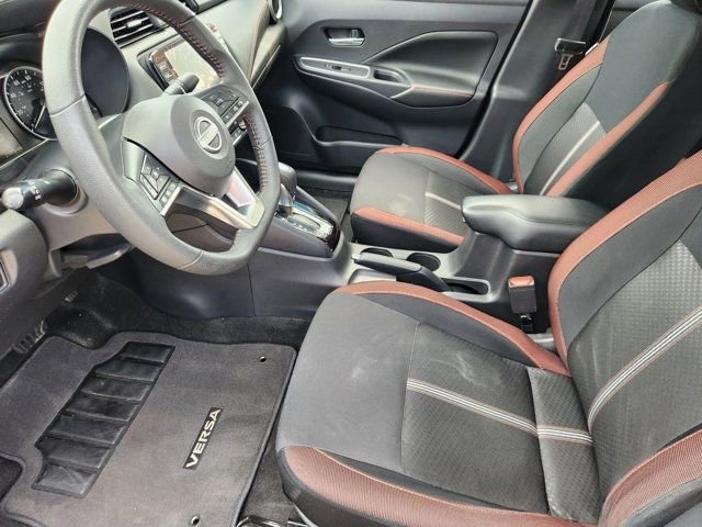 Used 2024 Nissan Versa SR image 4