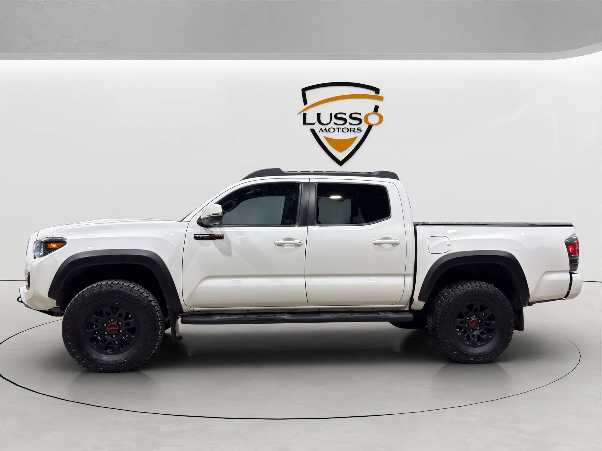 Used 2018 Toyota Tacoma TRD Pro image 5