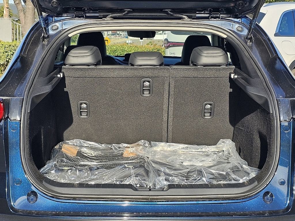 New 2026 MAZDA CX-30 AWD 2.5 S w/ Select Sport Pkg image 11