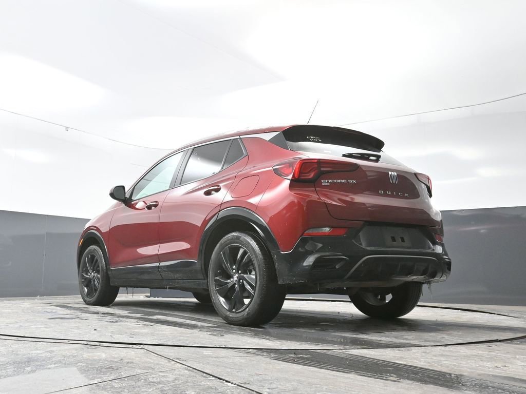 Used 2024 Buick Encore GX Sport Touring image 31