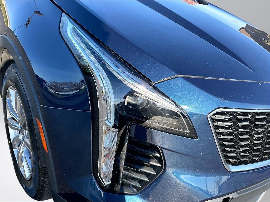 Used 2020 Cadillac XT4 Premium Luxury FWD image 27