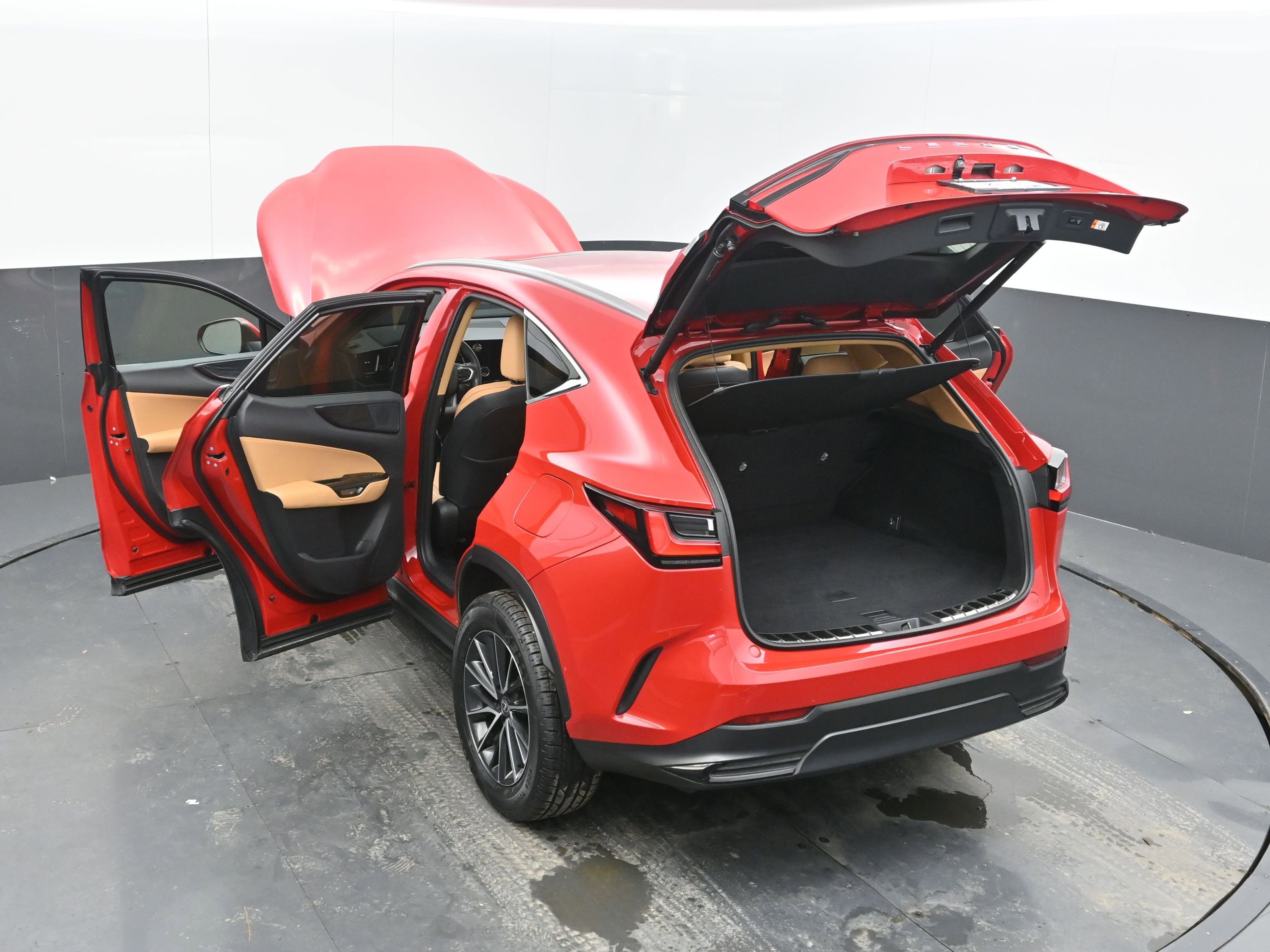 Used 2025 Lexus NX 250 FWD w/ Premium Package image 41