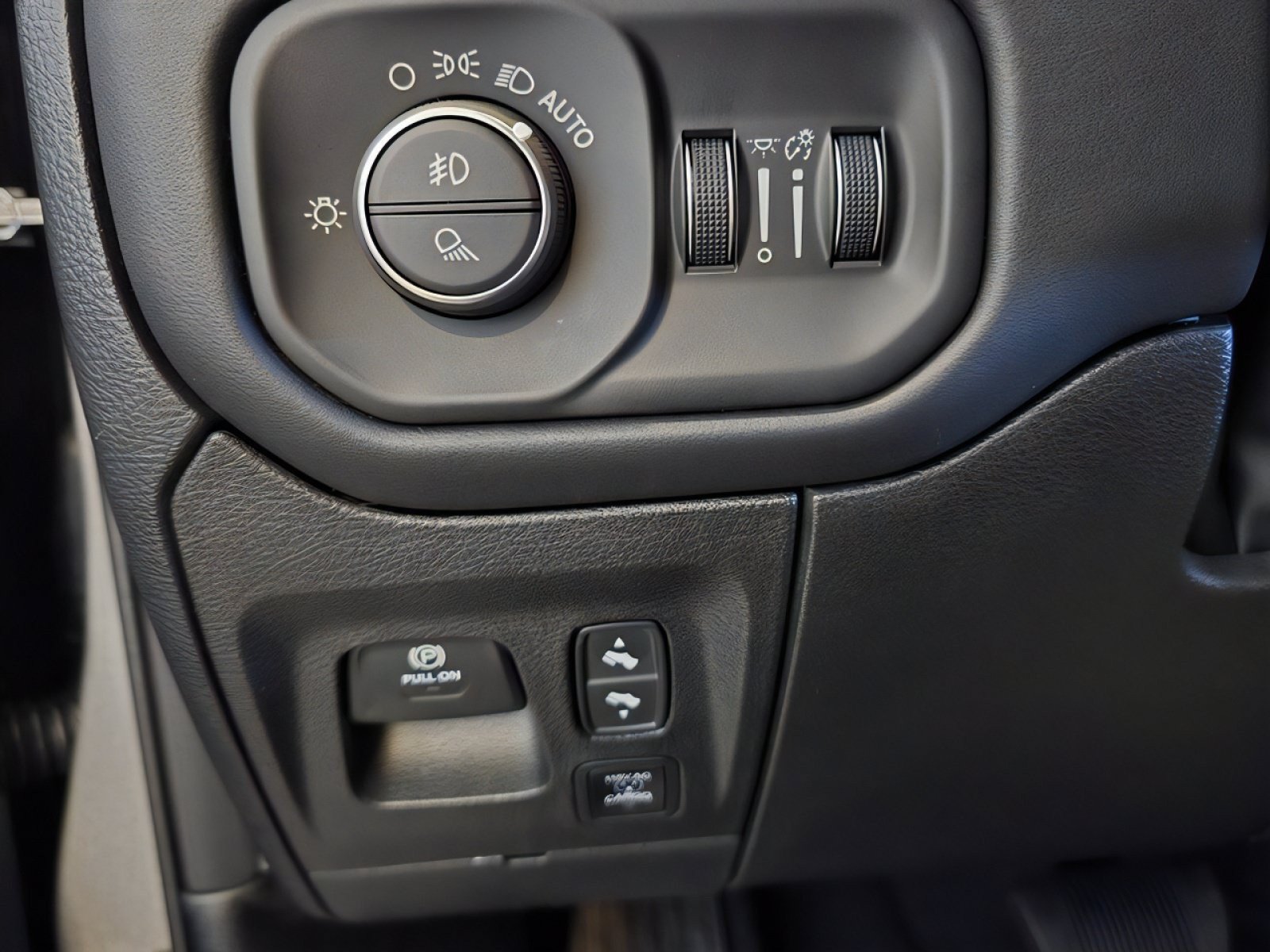 New 2026 RAM 1500 Limited AWD/4WD image 35