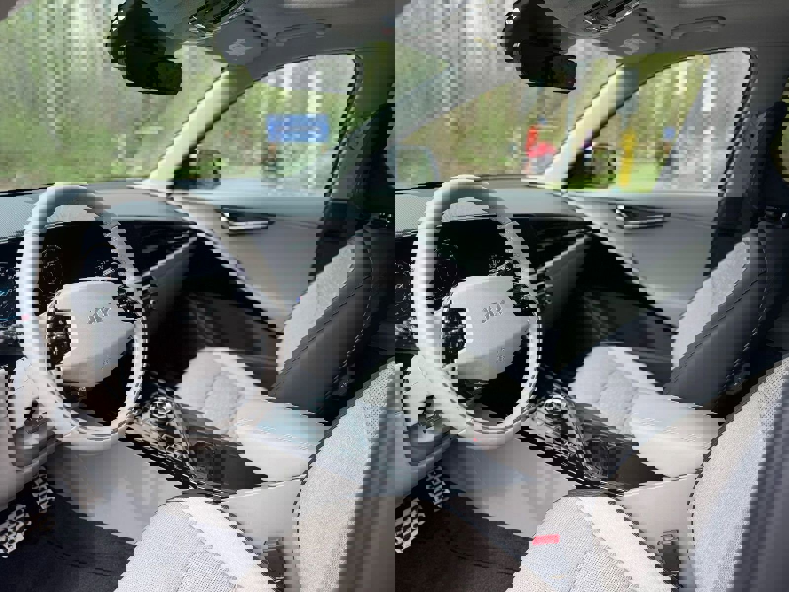 Used 2023 Kia Niro Wave FWD image 10