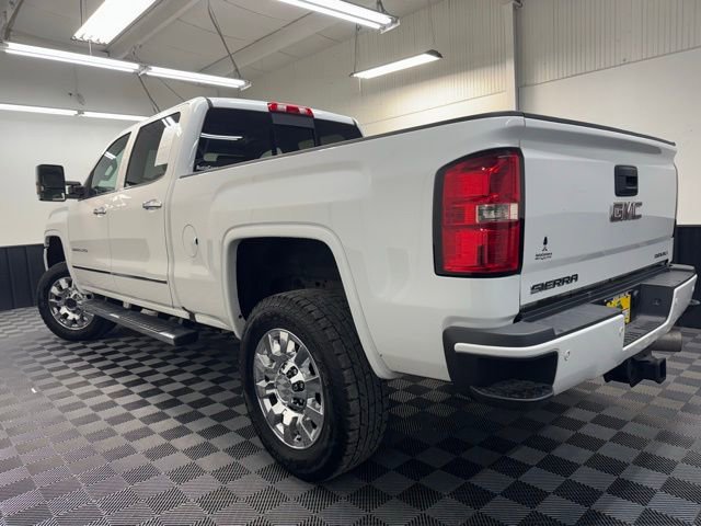 Used 2017 GMC Sierra 2500 Denali w/ Duramax Plus Package image 6