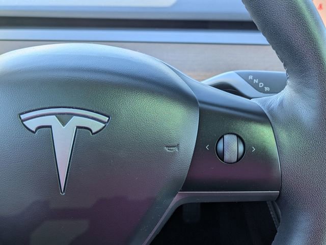 Used 2023 Tesla Model 3 Standard Range image 21