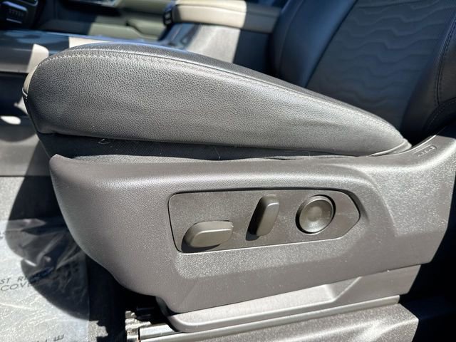 Used 2024 Chevrolet Silverado 2500 ZR2 w/ ZR2 Bison Edition image 12