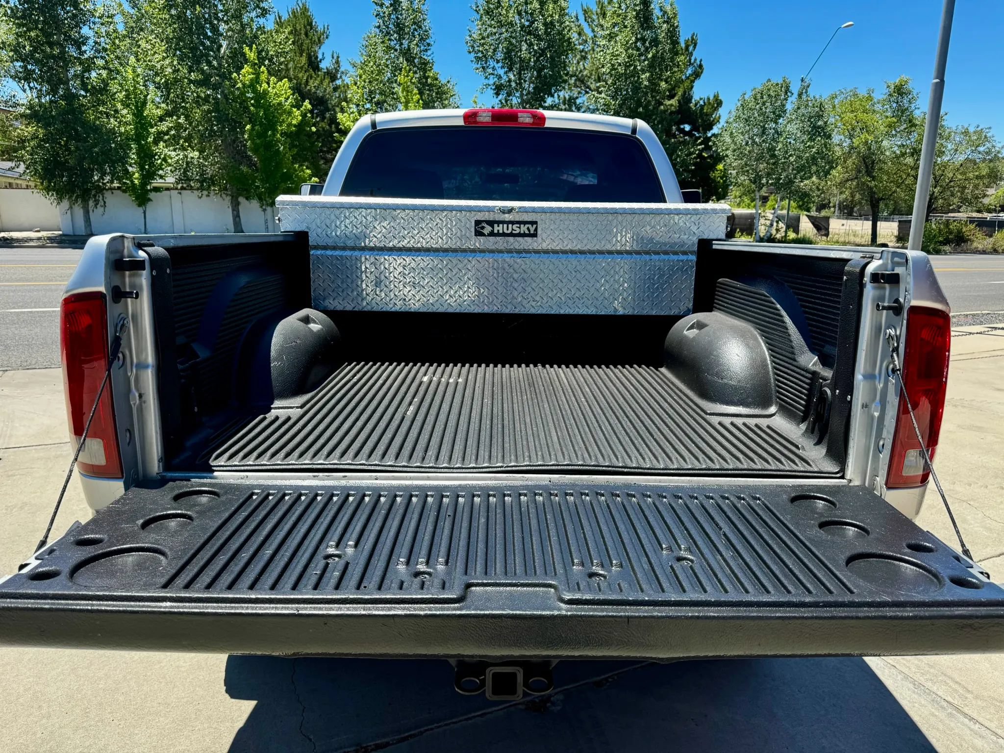 Used 2004 Dodge Ram 2500 Truck SLT w/ Trailer Tow Group AWD/4WD image 5