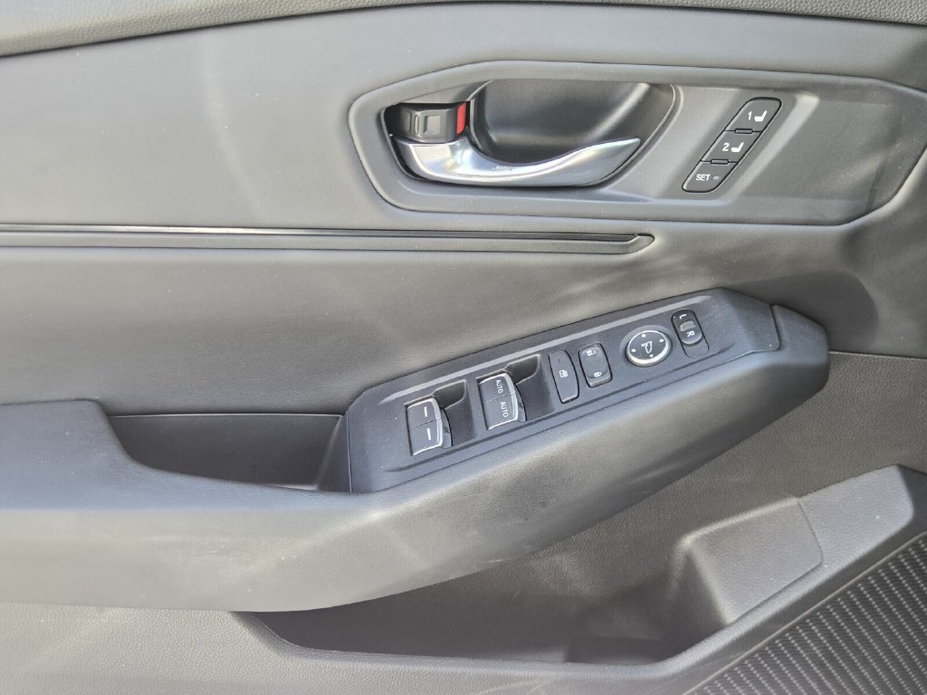 Certified 2025 Honda Accord EX-L image 28