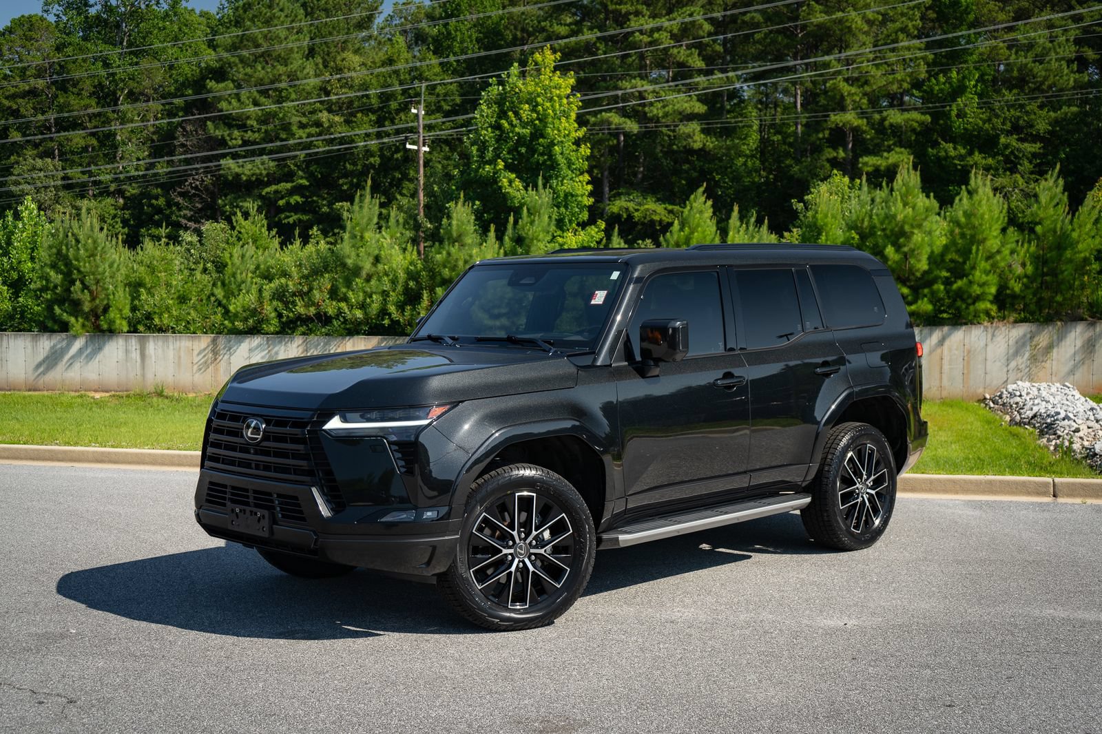 Used 2024 Lexus GX 550 w/ Accessory Package (2T) AWD/4WD image 4