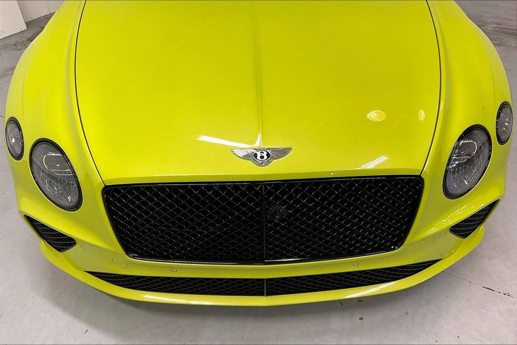 Used 2024 Bentley Continental GT AWD/4WD image 31