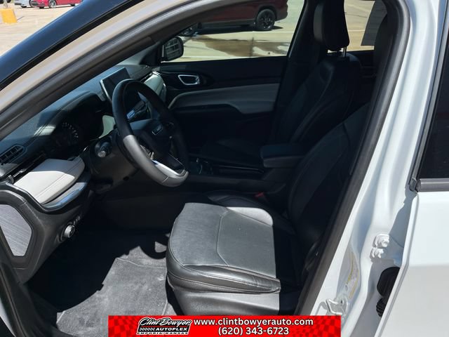 Used 2023 Jeep Compass Limited AWD/4WD image 10