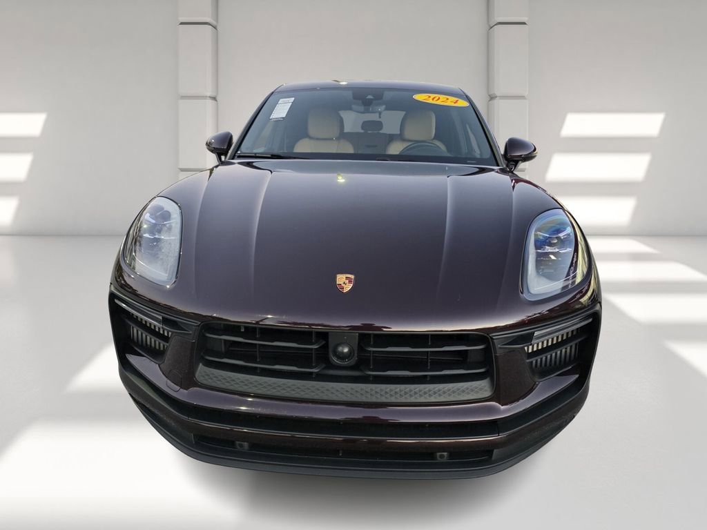 Used 2024 Porsche Macan S image 2