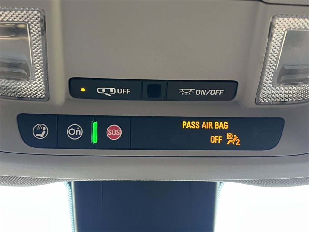 Used 2024 GMC Terrain SLT image 35