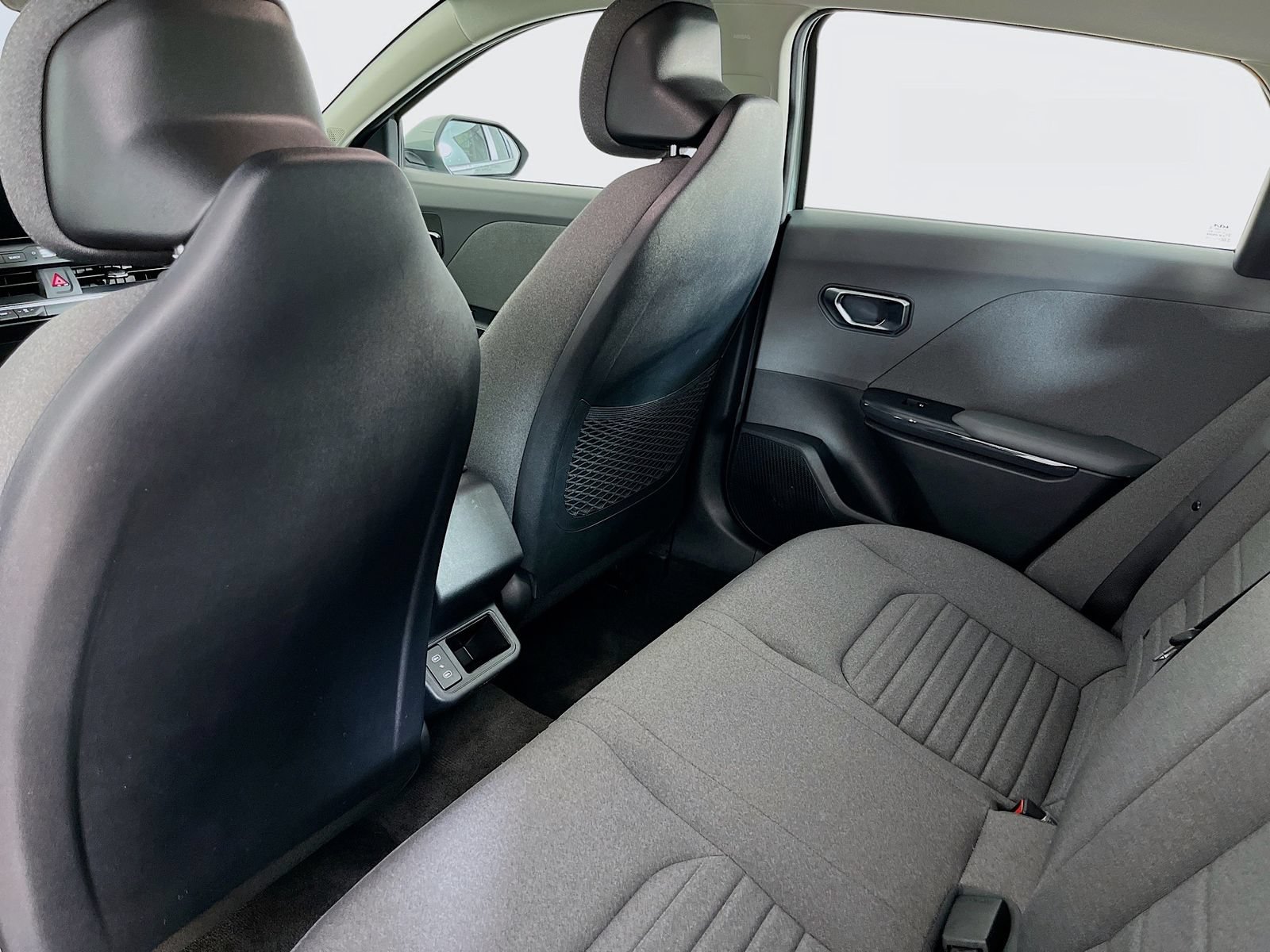 Used 2025 Kia K4 EX FWD image 31