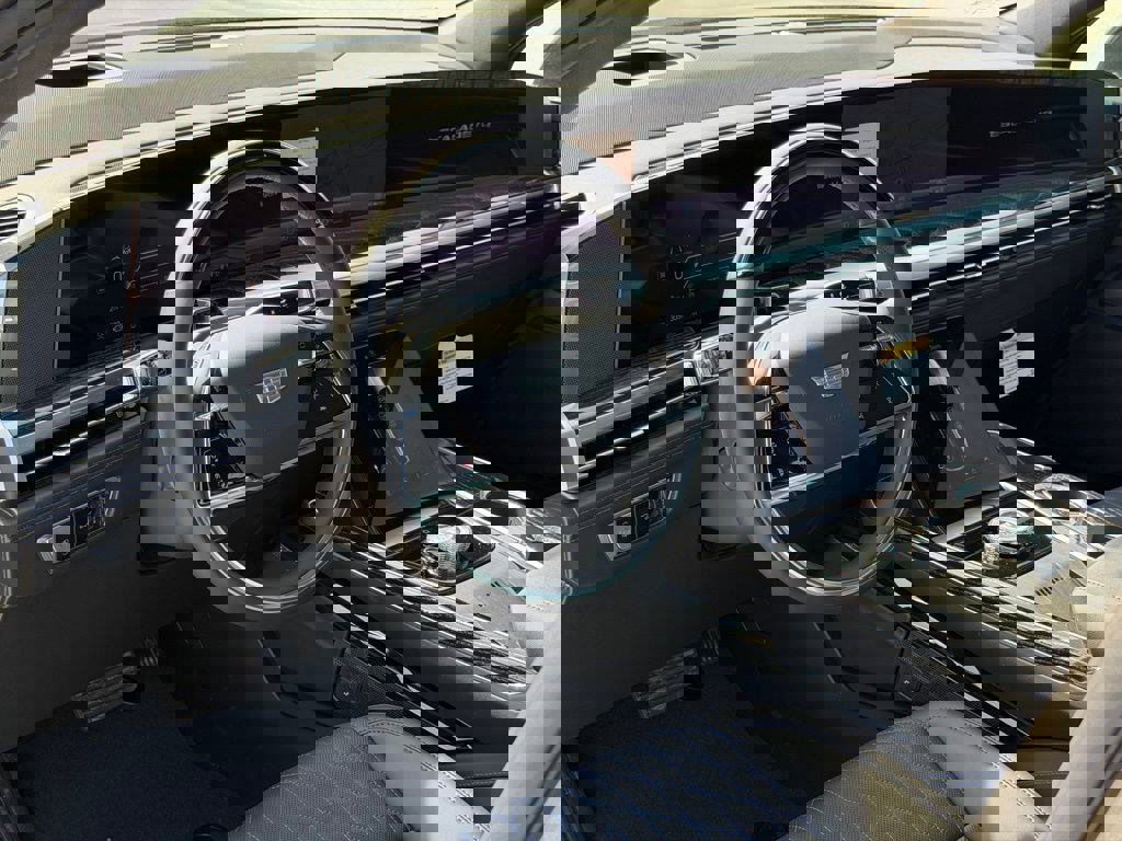 New 2026 Cadillac Escalade IQ Sport 1 w/ LPO, ONYX Package image 10