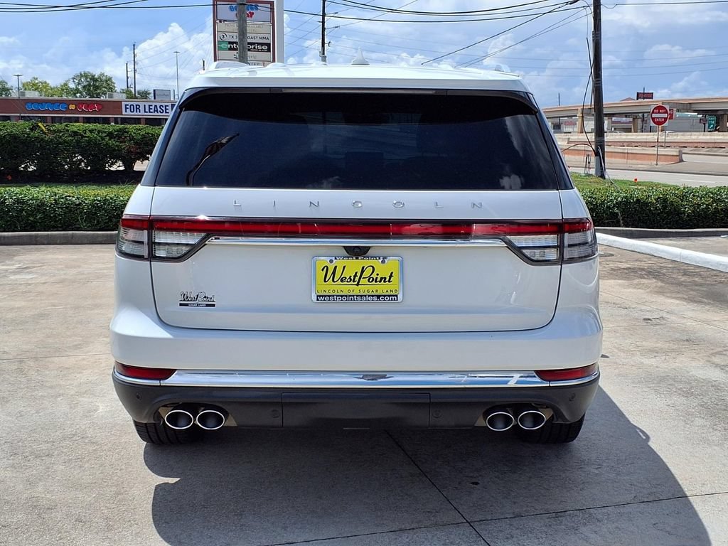 Used 2022 Lincoln Aviator Reserve w/ Elements Package Plus RWD image 5