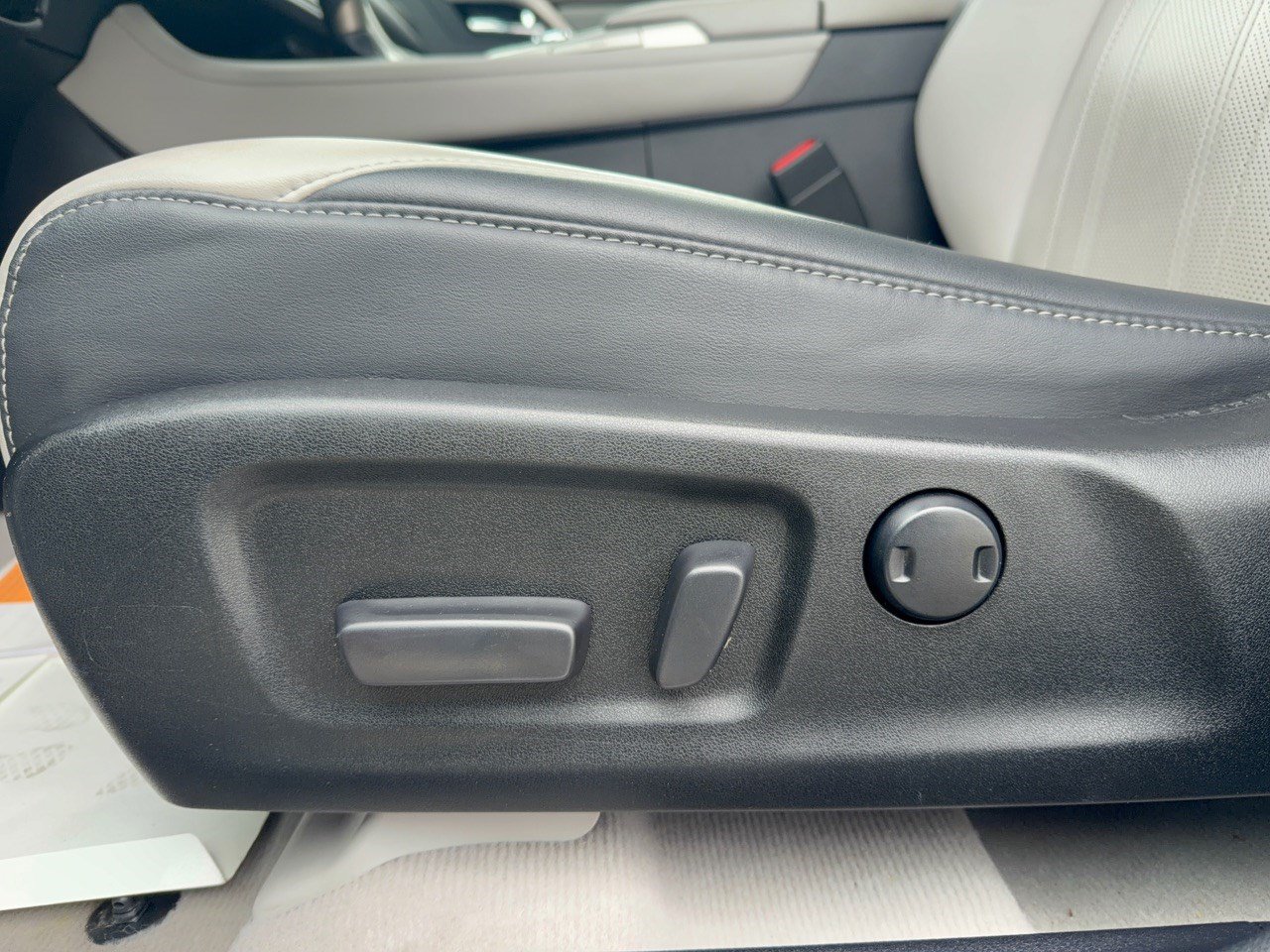 Used 2019 Lexus RX 350 AWD w/ Navigation Package image 16