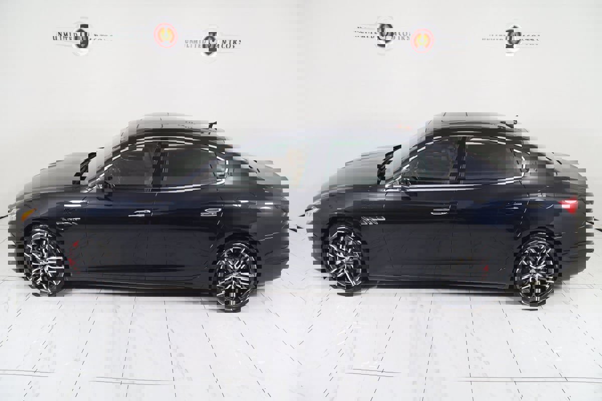 Used 2023 Maserati Quattroporte Modena Q4 image 35