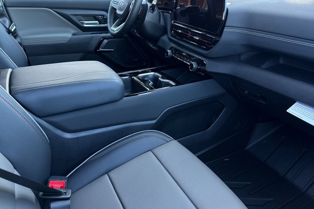 New 2026 Chevrolet Silverado EV Trail Boss AWD/4WD image 15