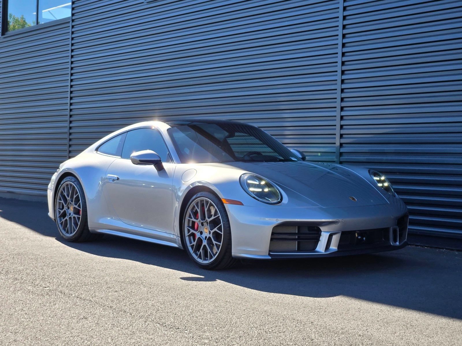 Certified 2025 Porsche 911 Carrera S RWD image 9