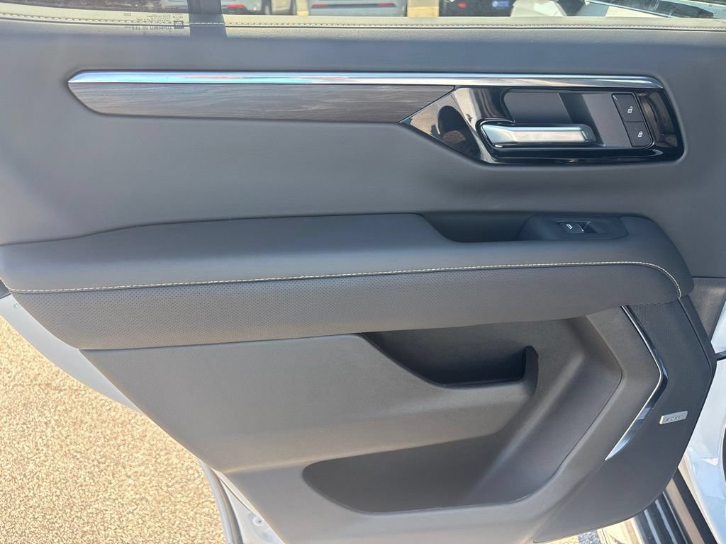 New 2026 Chevrolet Tahoe Premier AWD/4WD image 39