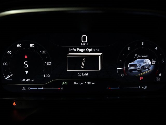 Used 2023 GMC Yukon XL SLT w/ SLT Premium Package image 18