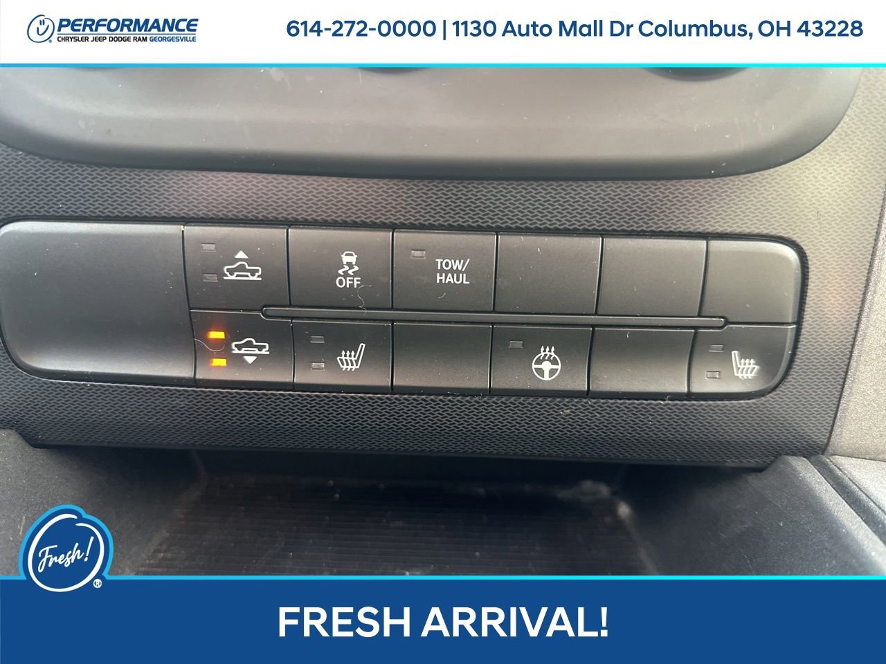 Used 2015 RAM 1500 Rebel w/ Luxury Group image 23