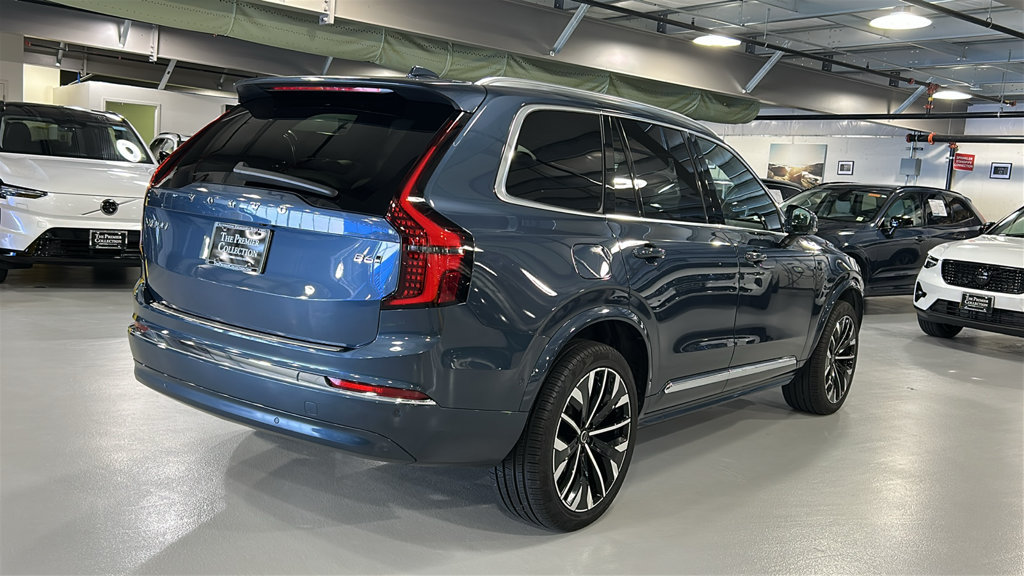 Certified 2026 Volvo XC90 B6 Plus AWD/4WD image 4