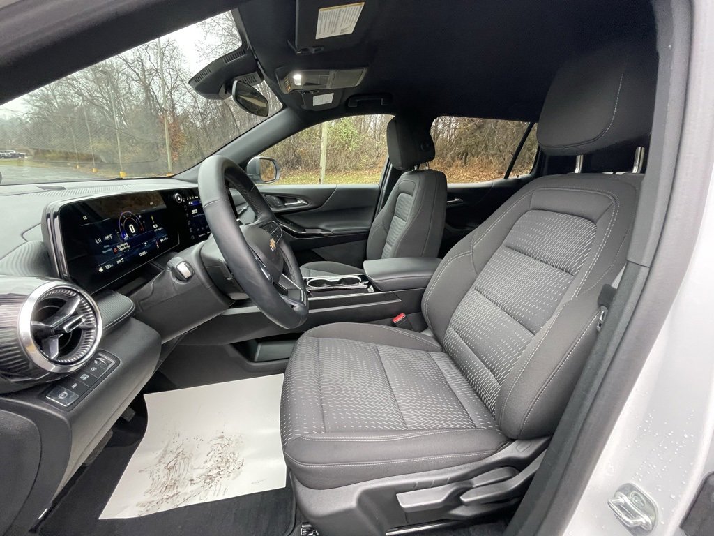 Certified 2025 Chevrolet Equinox LT image 23