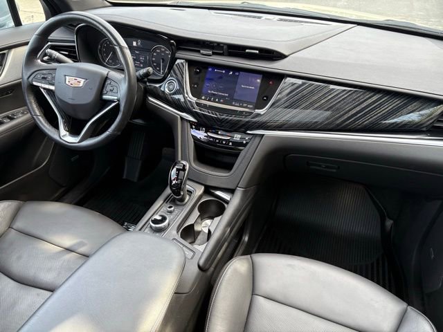 Certified 2024 Cadillac XT6 Premium Luxury w/ LPO, Floor Liner Package image 36