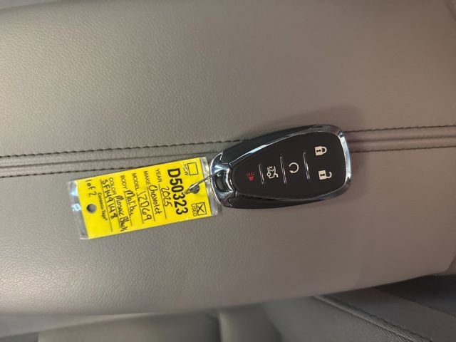 Used 2025 Chevrolet Malibu LT image 31