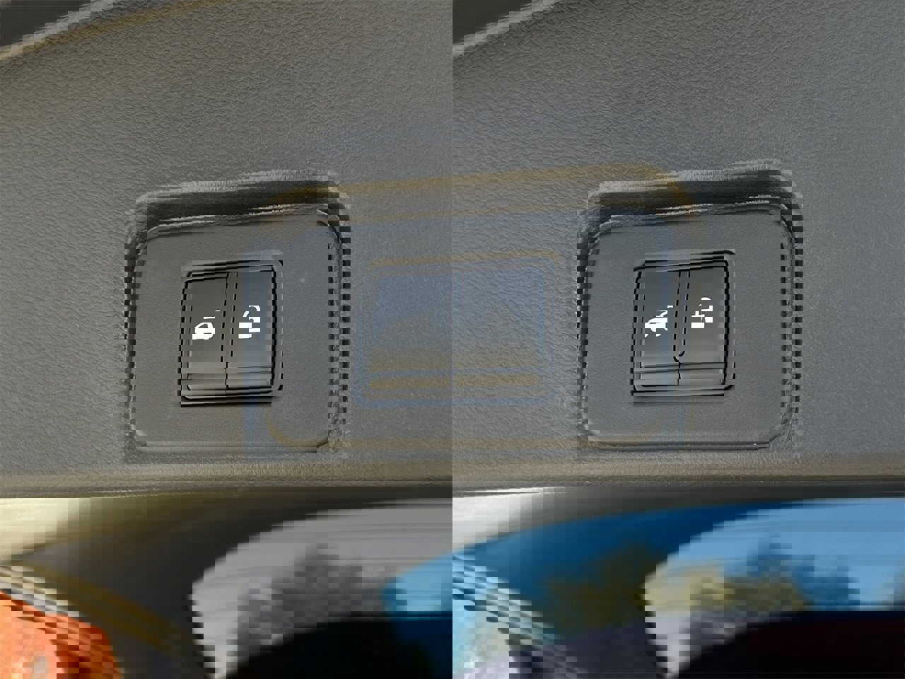 Certified 2023 Nissan Rogue SV w/ SV Premium Package image 26