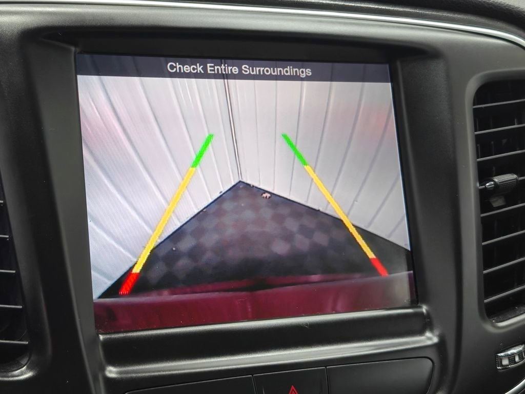 Used 2015 Chrysler 200 Limited w/ Comfort Group image 7