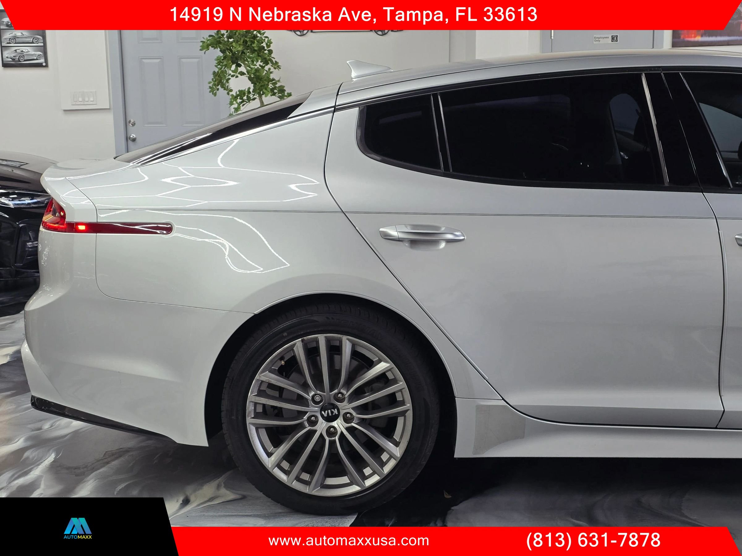 Used 2018 Kia Stinger RWD image 15