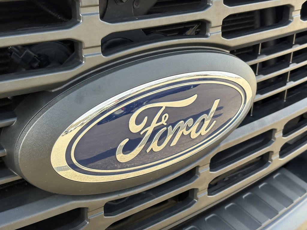 Used 2023 Ford F350 XL w/ Snow Plow Prep Package image 9