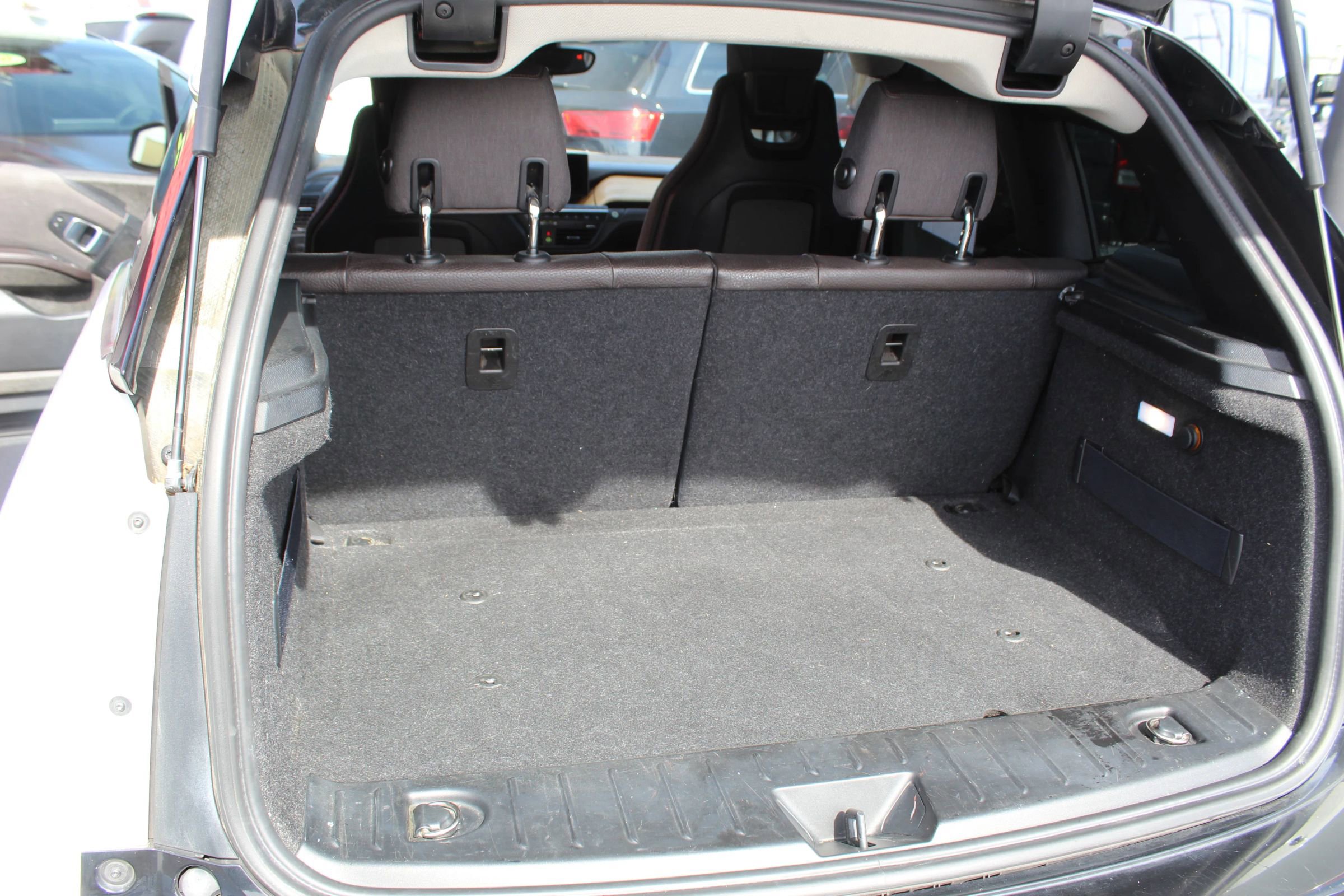 Used 2014 BMW i3 w/ Range Extender image 10