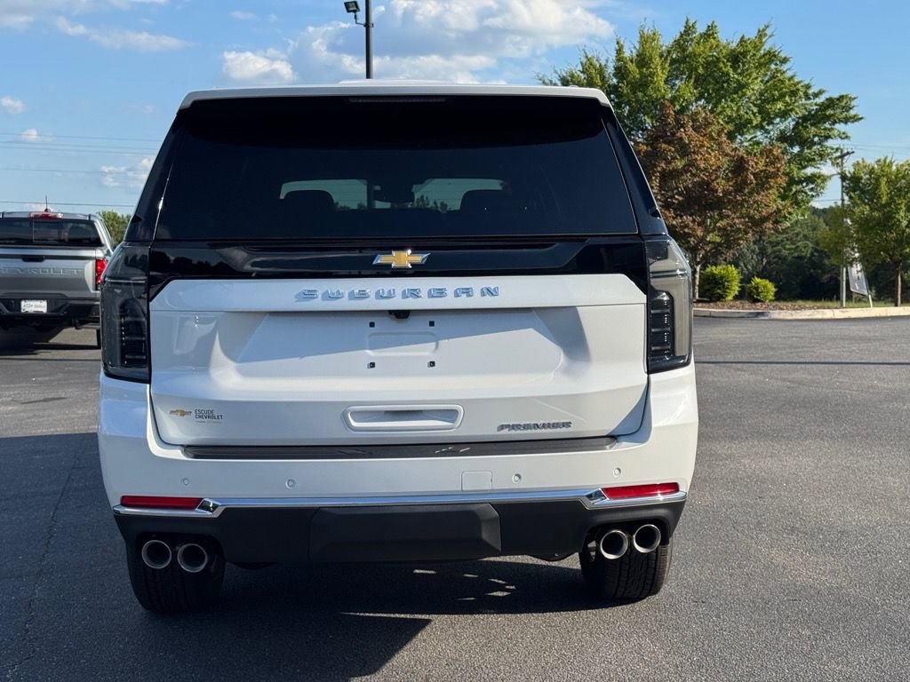 New 2025 Chevrolet Suburban Premier image 4